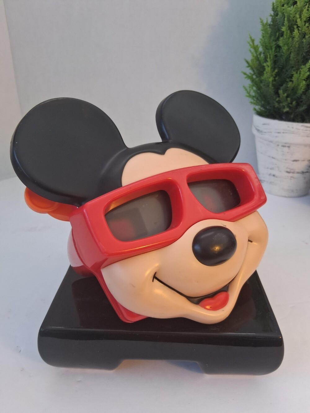 Vintage Disney Mickey Mouse View-Master 3D Viewer 6 Disney Reels & Plastic Case
